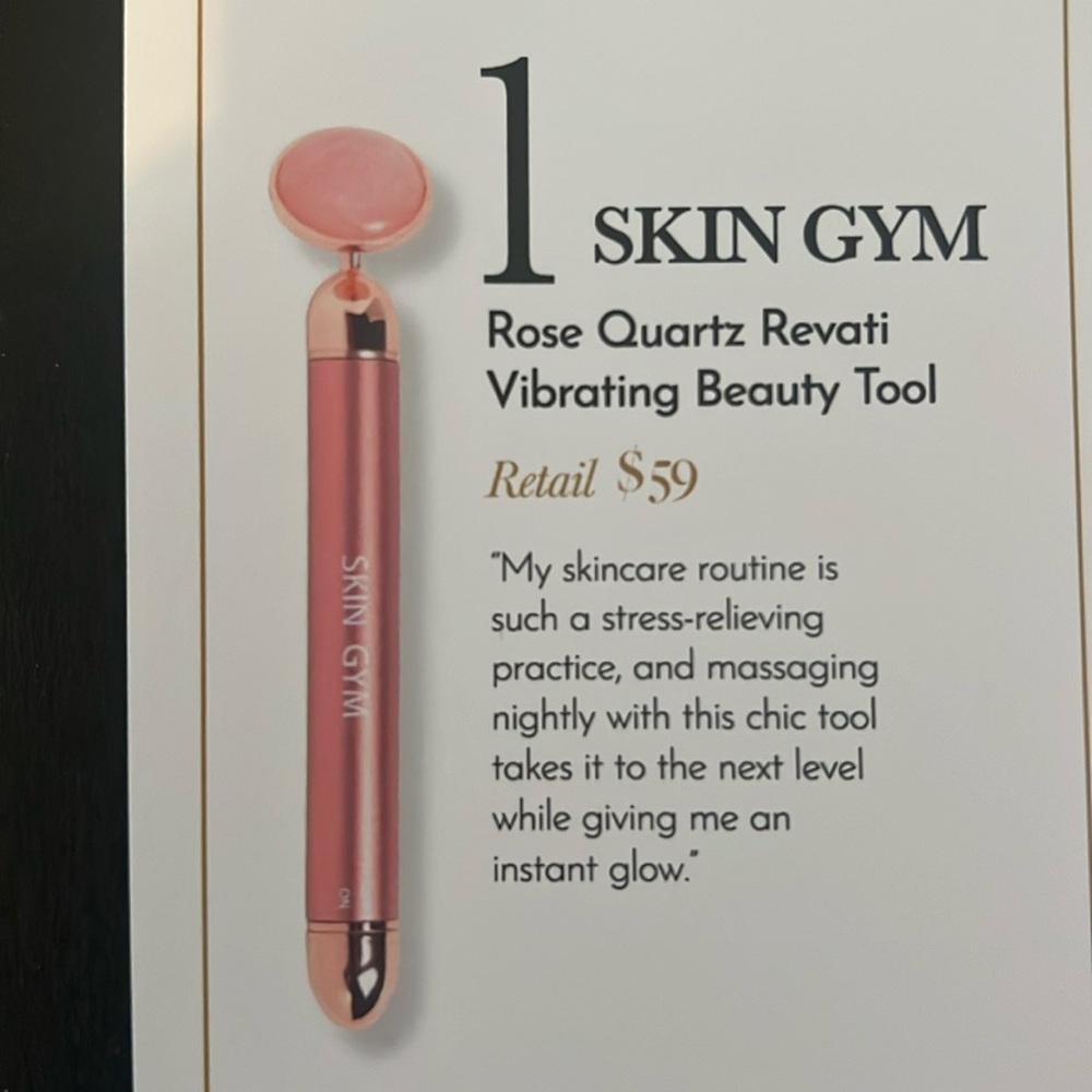 Curateur spring 2024 box item: skin gym rose quartz revati Beauty tool